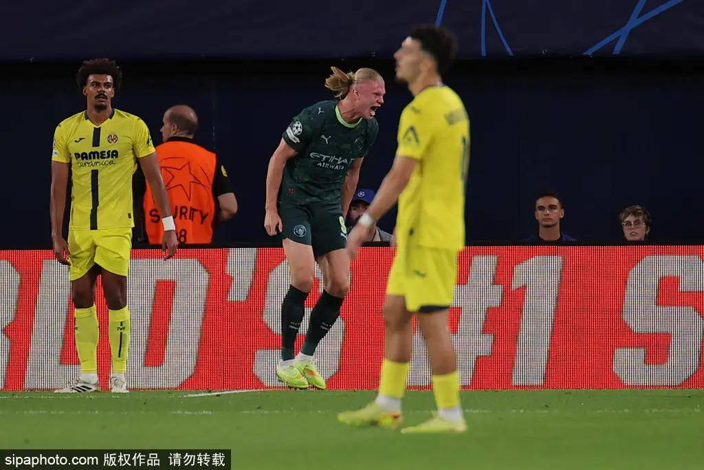 曼城轻取奥地利,苏亚雷斯统治全场 曼城轻取奥地利,苏亚雷斯统治全场
